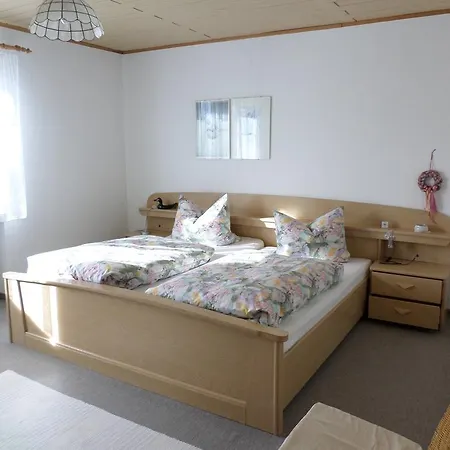 Ferienwohnung Erika Beierlein * 阿莫尔巴赫
